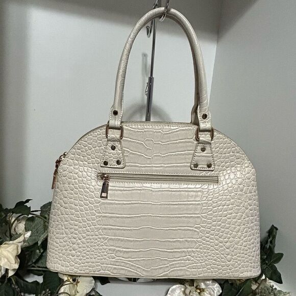 NWOT I M Heart Handbag Women's 15"x 10" Multicolor Floral Vinyl Croc Embossed - Picture 2 of 14